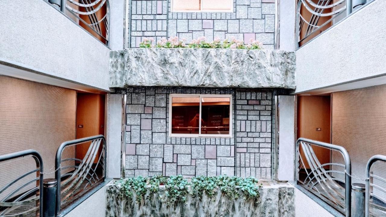 Hub Hotel Kaohsiung Cisian Branch Exterior foto